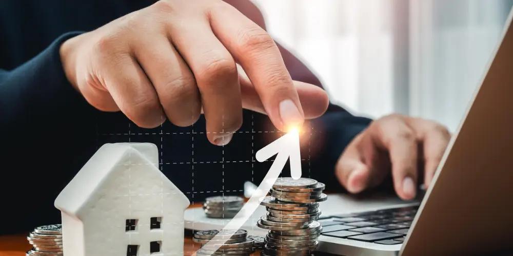 residential vs commercial property investment comparison for better ROI in India